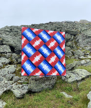 Load image into Gallery viewer, Slanted Star Quilt Pattern by Mandi Persell of Sewcial Stitch-PAPER PATTERN