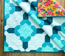Load image into Gallery viewer, Lunch With Cate Quilt Pattern by Mandi Persell of Sewcial Stitch 4 size options-PAPER PATTERN