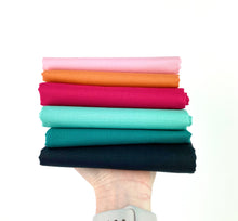 Load image into Gallery viewer, Propeller Quilt Kit Large Throw by Mandi Persell of Sewcial Stitch