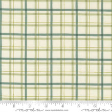 Load image into Gallery viewer, I Love Fall Most Of All  Fat Quarter Bundle by Deb Strain for Moda Fabrics