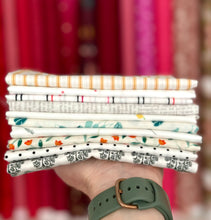 Load image into Gallery viewer, Low Volume Fat Quarter Destash Bundle-10 FQ&#39;s