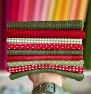 Team Santa Reindeer White Throw Quilt Kit