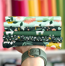 Load image into Gallery viewer, Hibiscus Fat Quarter Bundle by Simple Simon and Co for Riley Blake Designs