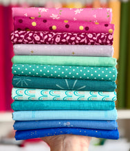 Load image into Gallery viewer, Seaside Fat Quarter Bundle by Sewcial Stitch