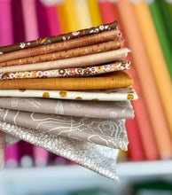 Load image into Gallery viewer, DESTASH Fat Quarter Bundle #4