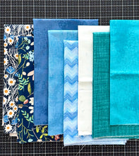 Load image into Gallery viewer, DESTASH Fat Quarter Bundle #4
