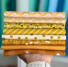 Load image into Gallery viewer, DESTASH Fat Quarter Bundle #8