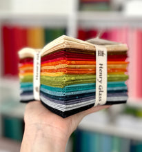 Load image into Gallery viewer, Starry Rainbow Fat Quarter Bundle By Henry Glass