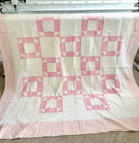 FREE SHIPPING Vintage Pink and White Quilt Size 83